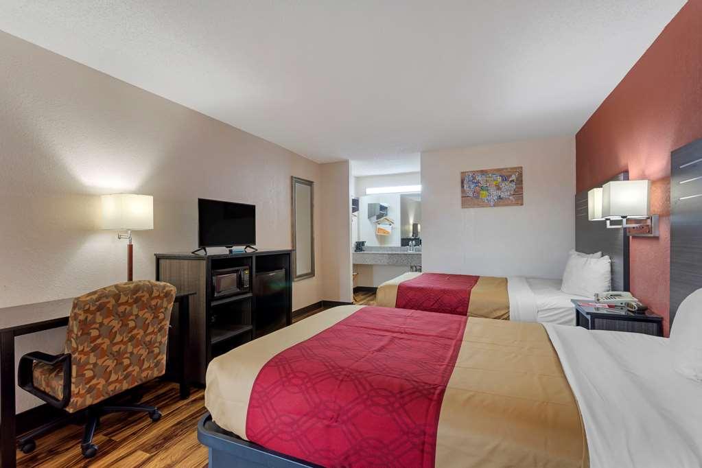 Econo Lodge Madison Oda fotoğraf