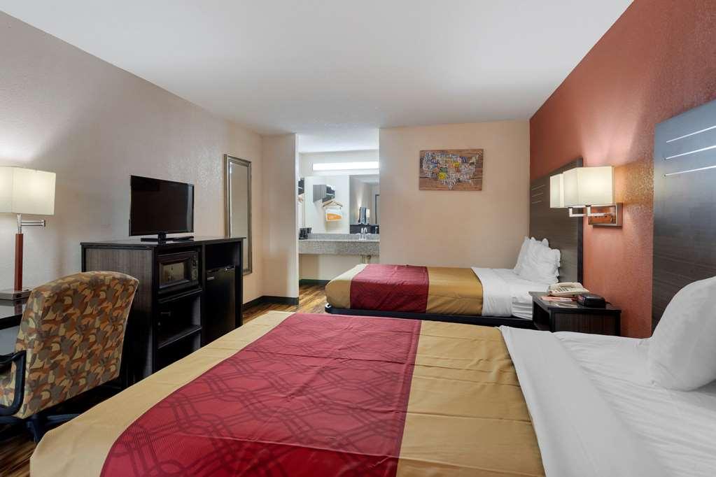 Econo Lodge Madison Oda fotoğraf