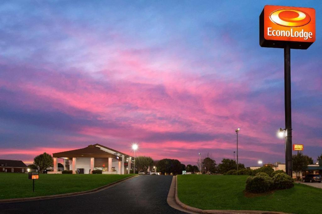 Econo Lodge Madison Dış mekan fotoğraf
