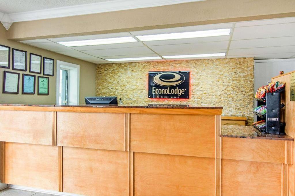 Econo Lodge Madison Dış mekan fotoğraf